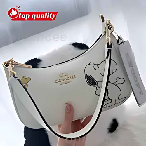Compact Chain Shoulder Bag