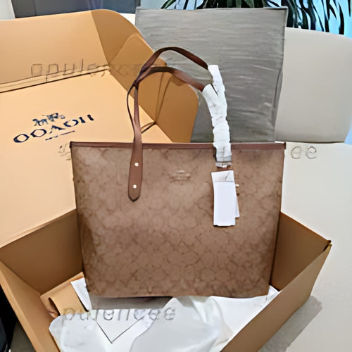 Structured Hanging Tag Tote