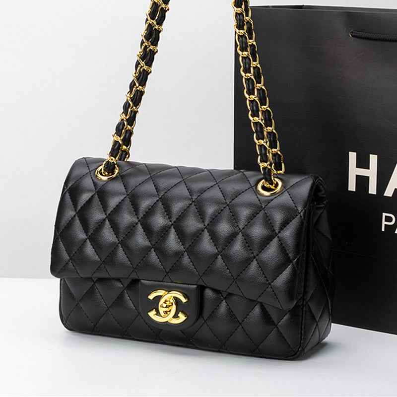 Quilted Chain Shoulder Bag