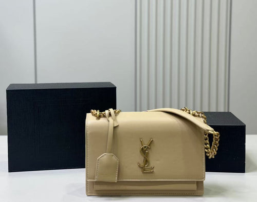 Structured Chain Shoulder Bag
