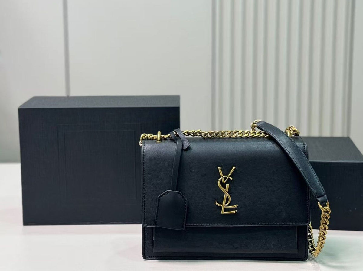 Structured Chain Shoulder Bag