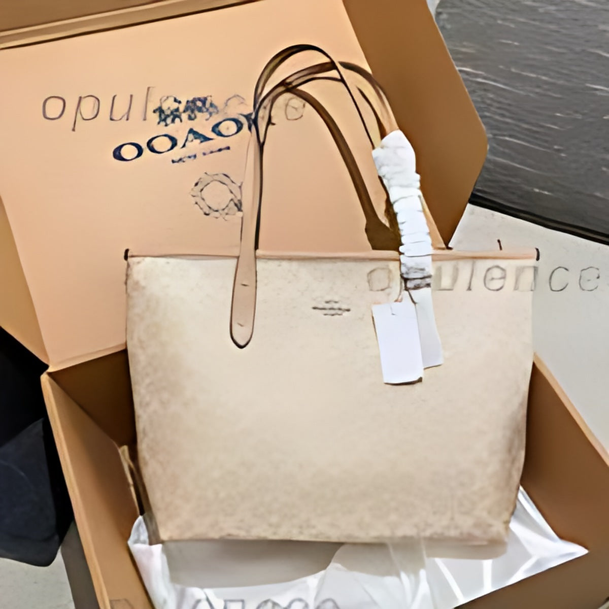 Structured Hanging Tag Tote