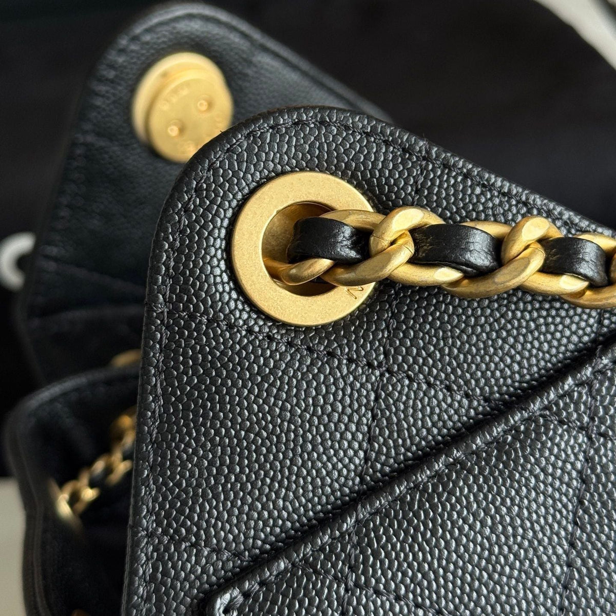 Quilted Chain Handle Bucket Bag