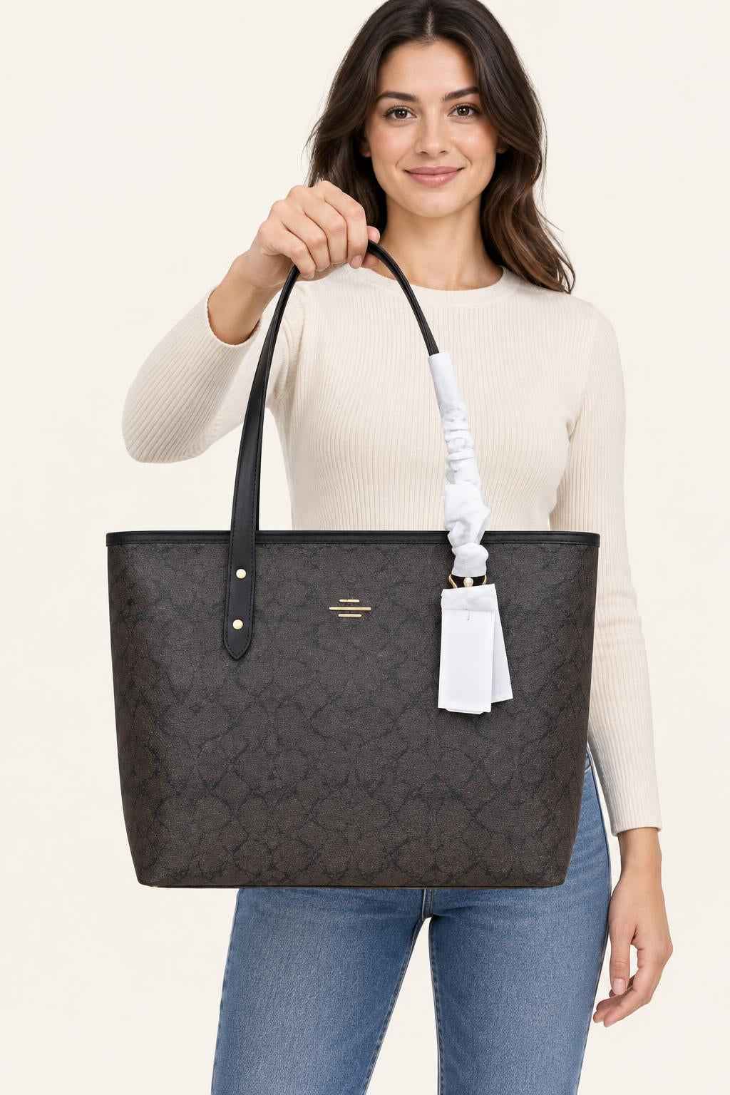 Structured Hanging Tag Tote